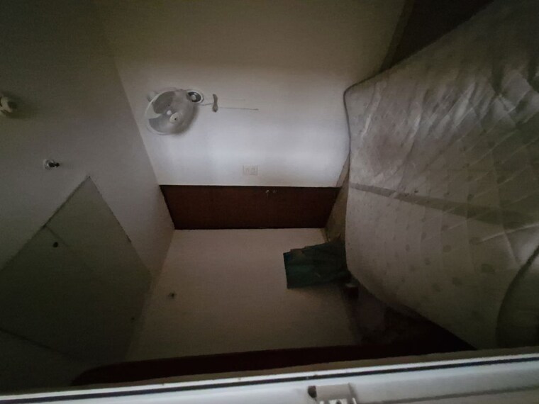 Room, mahagun-mezzaria 3 Bedroom 2500 Sq.Ft. Apartment In Sector 78 Noida 10670383
