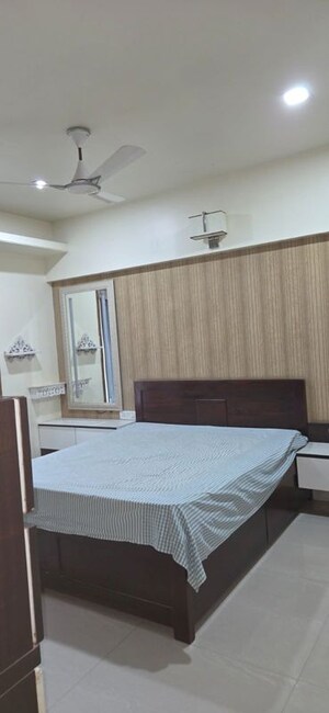 Bedroom in 3 BHK Apartment at Kumar Peninsula, Baner – for Rent