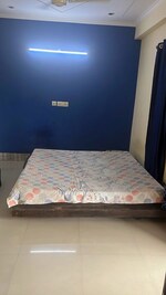 1 Rk  200 Sq.Ft. Villa in Sector 46
