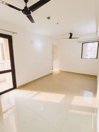 3 BHK +  1185 Sq.Ft. Apartment in Amrapali Terrace Homes