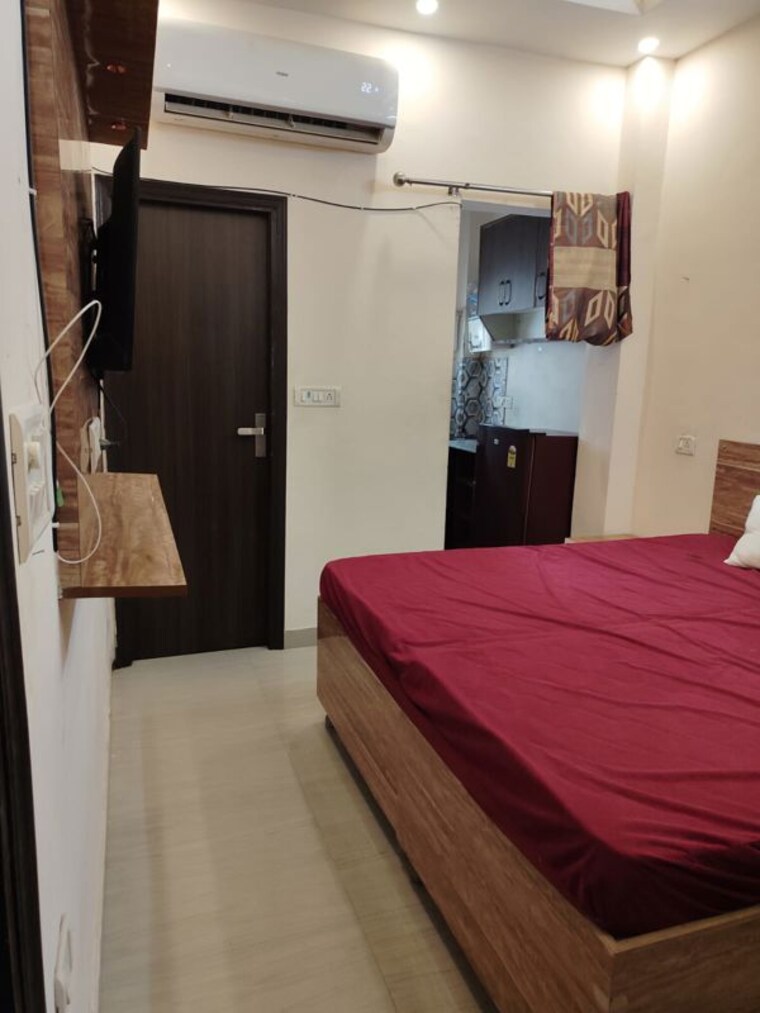 Bedroom, dlf phase i 3 Bedroom 502 Sq.Yd. Builder Floor In Dlf Phase I Gurgaon 10670430