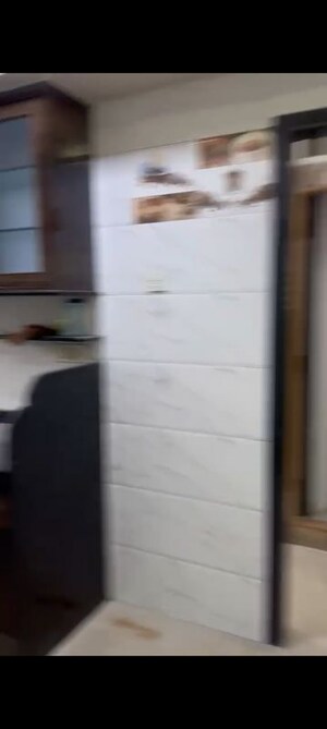  2 BHK Apartment at Santacruz East – for Rent