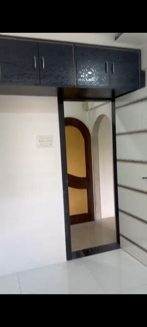 Room in 2 BHK Apartment at Santacruz East – for Rent