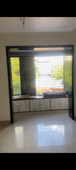 2 BHK Apartment For Rent in Santacruz East
