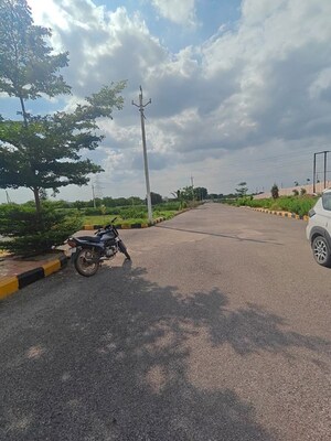   Plot at Siri Sampada Enclave, Ibrahimpatnam – for Sale