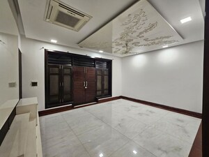5 BHK Villa For Rent in Sector 50