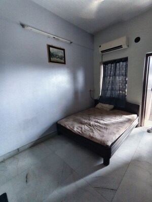 Bedroom in 1 BHK Apartment at Tulsi Bhavan Apartment, Sion West – for Rent