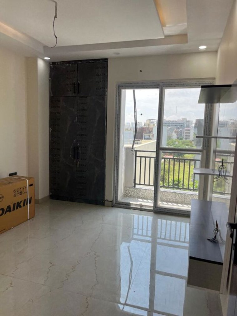 Room, new gurgaon 3.5 Bedroom 188 Sq.Yd. Builder Floor In New Gurgaon Gurgaon 10670534