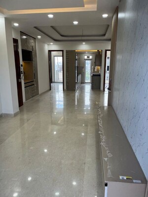 Building Lobby in 3.5 BHK Builder Floor at New Gurgaon – for Sale