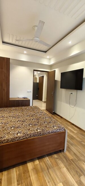 Bedroom in 3 BHK Apartment at Suncity Vatsal Valley, Gwal Pahari – for Rent