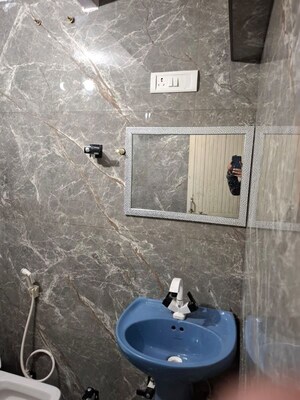 Bathroom in 3 BHK Apartment at Amrapali Eden Park, Sector 50 – for Rent