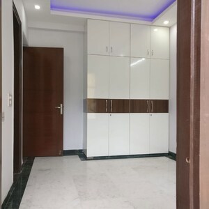 Room in 3 BHK Independent House at Sector 4 – for Rent
