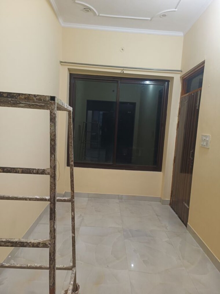 Room, vikalp khand 1.5 Bedroom 690 Sq.Ft. Independent House In Vikalp Khand Lucknow 10669337