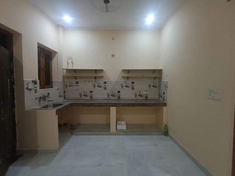 Kitchen, vikalp khand 1.5 Bedroom 690 Sq.Ft. Independent House In Vikalp Khand Lucknow 10669337