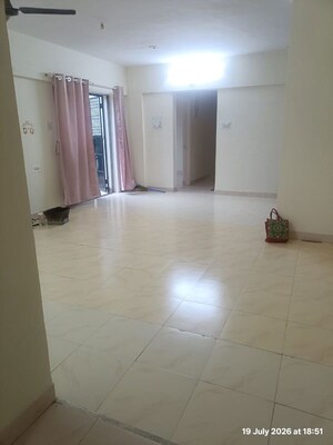 Room in 3 BHK Apartment at KUL Kubera Sankul, Hadapsar – for Rent