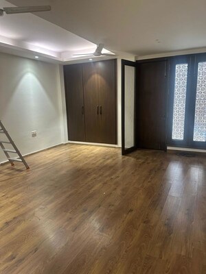 Room in 3 BHK Builder Floor at Greater Kailash I – for Rent