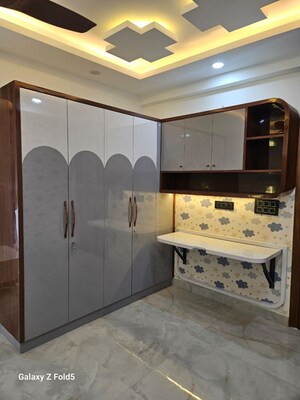 Room in 3 BHK Builder Floor at Shanti Kunj – for Sale