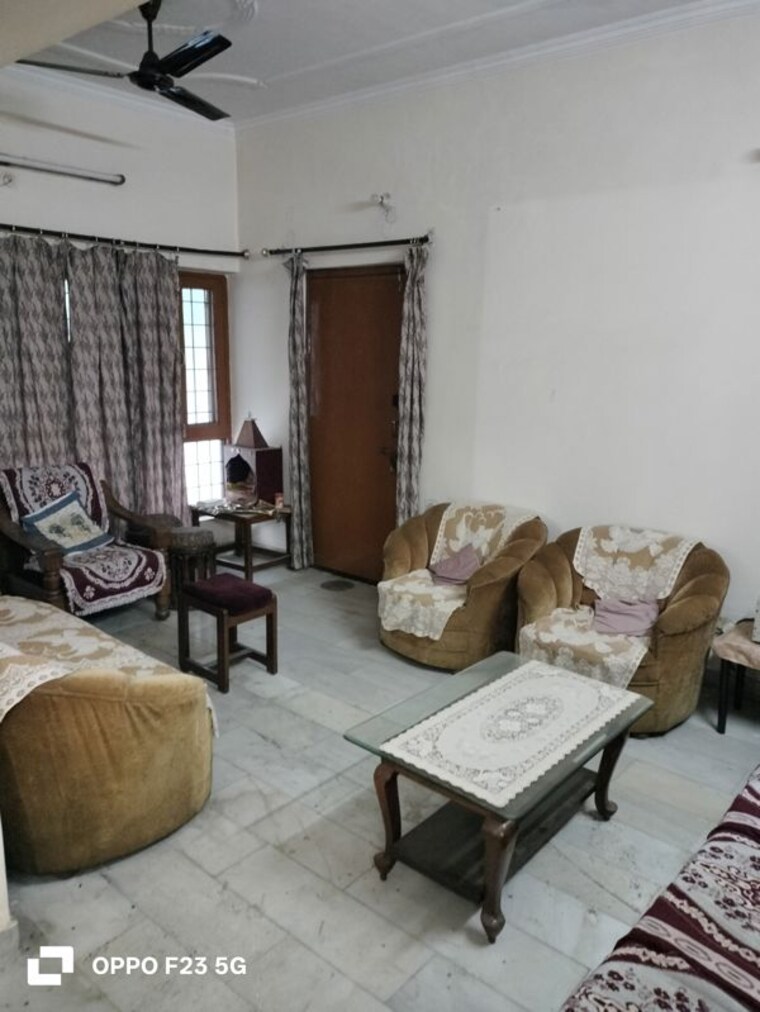 Living Room, virat khand 2 Bedroom 1500 Sq.Ft. Villa In Virat Khand Lucknow 10670566
