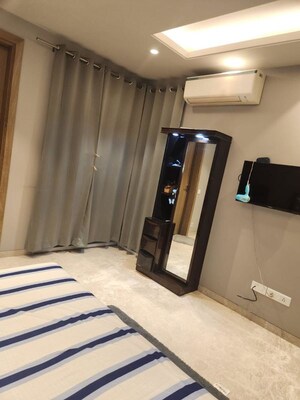 Building Lobby in 4 BHK Builder Floor at Greater Kailash I – for Rent