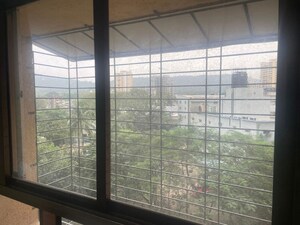 Room in 2 BHK Apartment at Hubtown Greenwoods, Vartak Nagar – for Rent