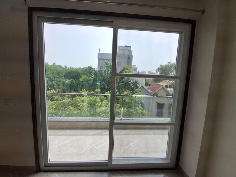 Room, palam vihar 3 Bedroom 270 Sq.Yd. Builder Floor In Palam Vihar Gurgaon 10670598