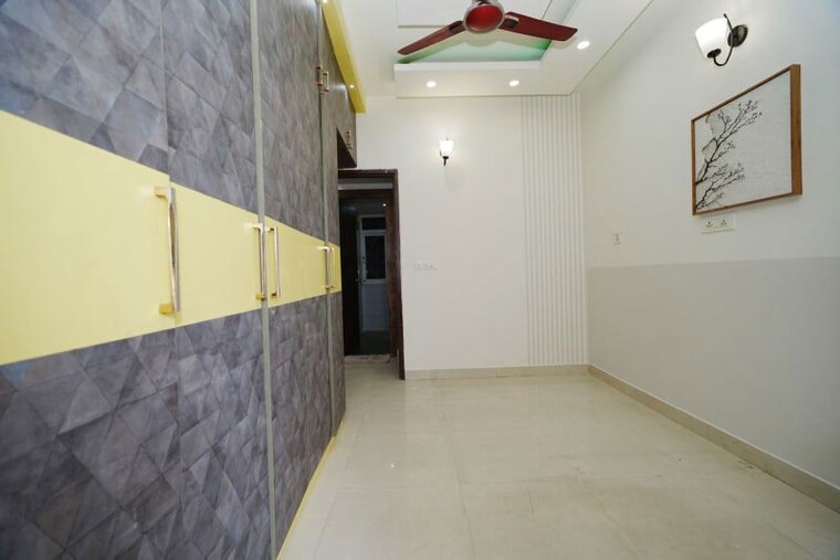 Kitchen, signature-global-the-roselia 2 Bedroom 719 Sq.Ft. Apartment In Sector 95a Gurgaon 10670599