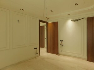 Room in 4 BHK Builder Floor at Sector 19 Dwarka – for Sale