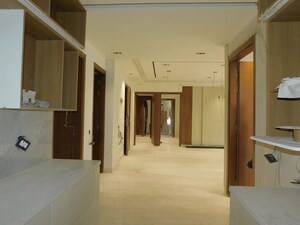 Room in 4 BHK Builder Floor at Sector 19 Dwarka – for Sale