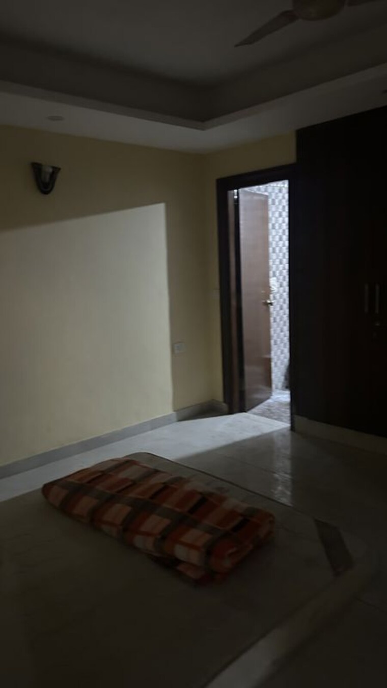 Bedroom, sector 41 3 Bedroom 180 Sq.Mt. Independent House In Sector 41 Noida 10670629