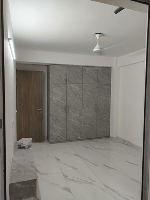 Room in 3 BHK Apartment at M3M Soulitude, Sector 89 – for Rent