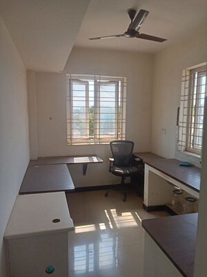   Office Space at Tatabad – for Rent