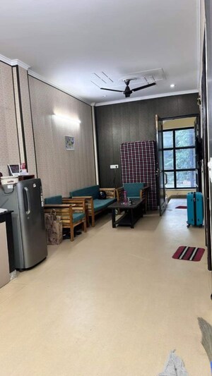 2 BHK Builder Floor For Rent in Sushant Lok I
