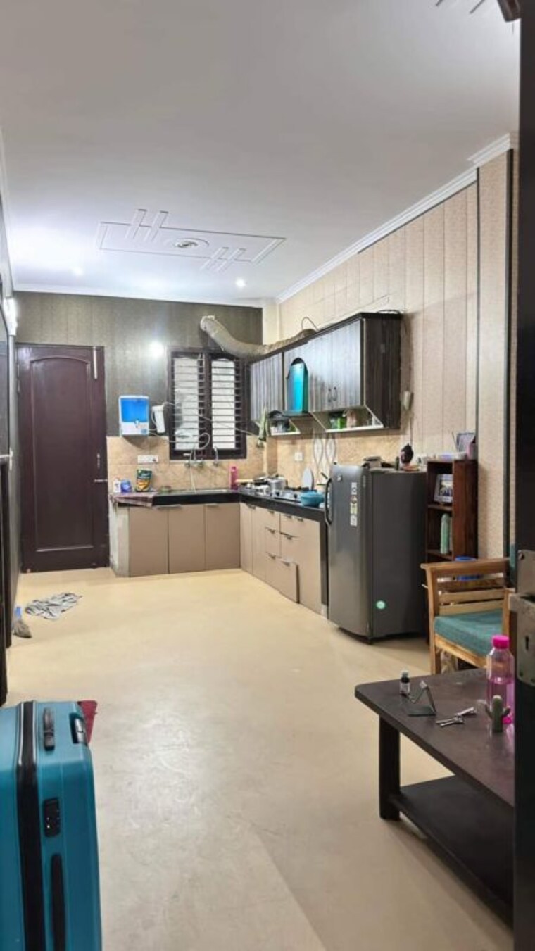 Kitchen, sushant lok i 2 Bedroom 900 Sq.Ft. Builder Floor In Sushant Lok I Gurgaon 10670650
