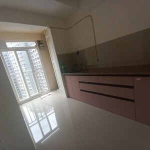 Furnished Amenities in 2 BHK Apartment at Puranik Grand Central, Vartak Nagar – for Rent