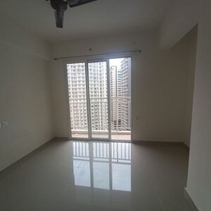2 BHK Apartment For Rent in Puranik Grand Central, Vartak Nagar
