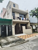 2 BHK 90 Sq.Mt. Independent House in Omicron II Greater Noida