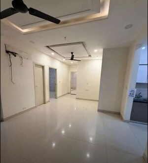 Room in 3 BHK Apartment at Skyline Elevate, Ramgarh Bhudda – for Rent