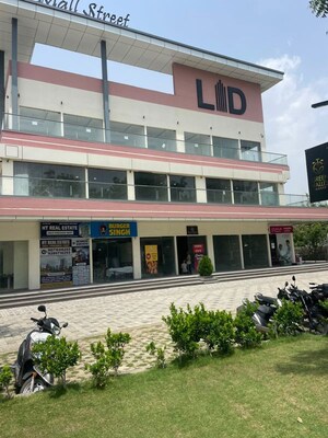  Shop – Exterior View View at Lion Green Valley, Sohna Sector 35 - for Sale