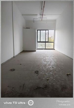  Shop – Exterior View View at F5 The Capital, Hadapsar - for Rent