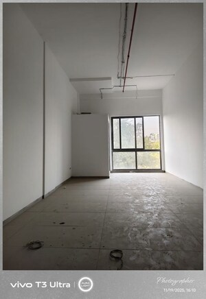  Shop – Exterior View View at F5 The Capital, Hadapsar - for Rent