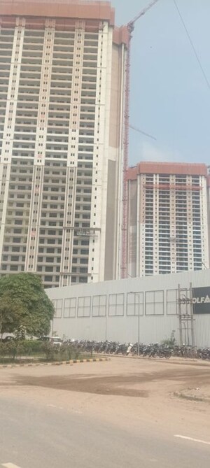 4 BHK Apartment For Sale in DLF The Arbour, Sector 63