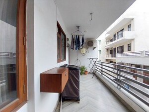 Balcony in 3 BHK Builder Floor at Sector 23 – for Rent