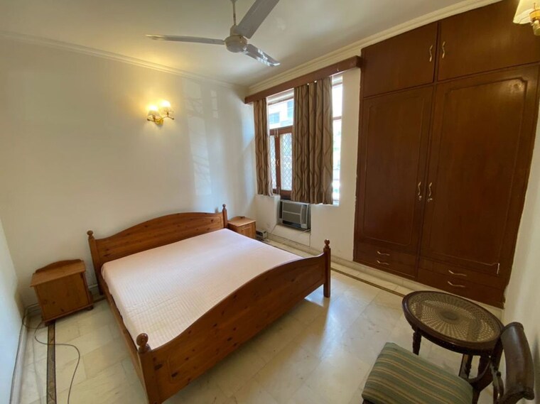 Bedroom, greater kailash i 3 Bedroom 2000 Sq.Ft. Builder Floor In Greater Kailash I Delhi 10670762