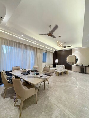 Team Area in 3 BHK Builder Floor at Sector 22 – for Rent