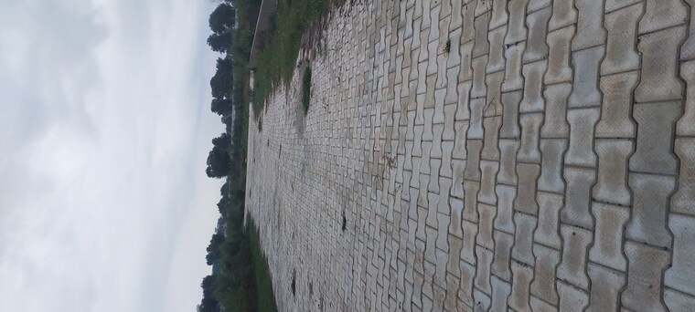 Other, gwalior road  200 Sq.Yd. Plot In Gwalior Road Agra 10670755