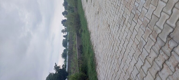 Other, gwalior road  200 Sq.Yd. Plot In Gwalior Road Agra 10670755