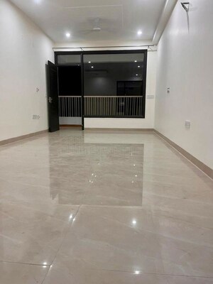 Room in 2 BHK Apartment at Dhakoli – for Rent