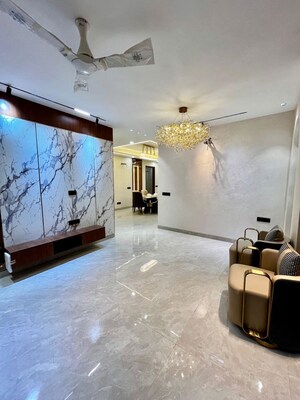 Living Room in 3 BHK Builder Floor at Sector 21 – for Rent