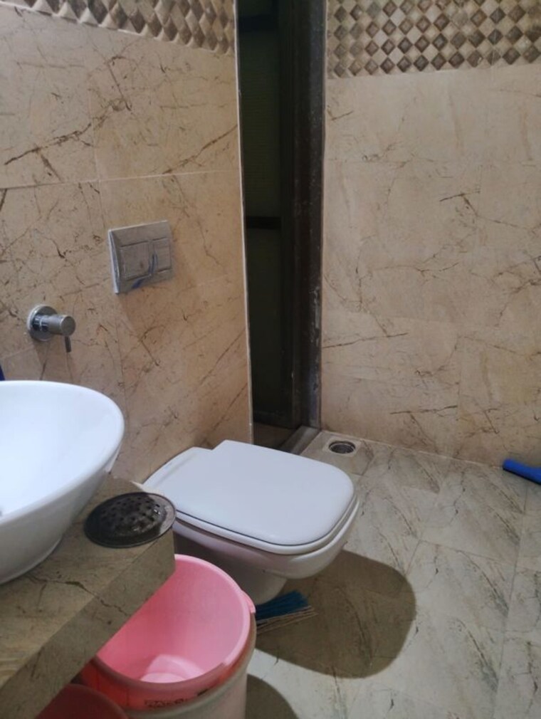 Bathroom, galaxy-tower 1 Bedroom 780 Sq.Ft. Apartment In Waghbil Thane 10670808