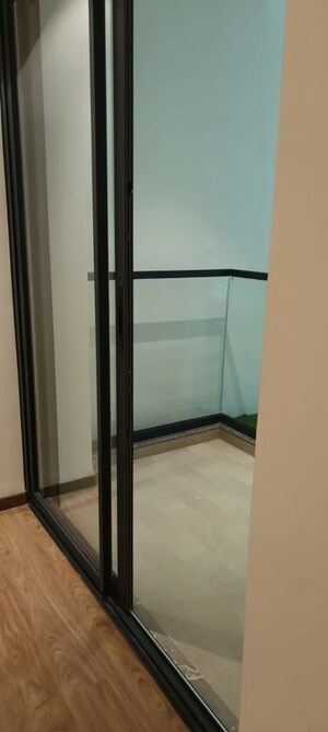 Room in 3 BHK Apartment at Emaar Serenity Hills, Sector 86 – for Sale